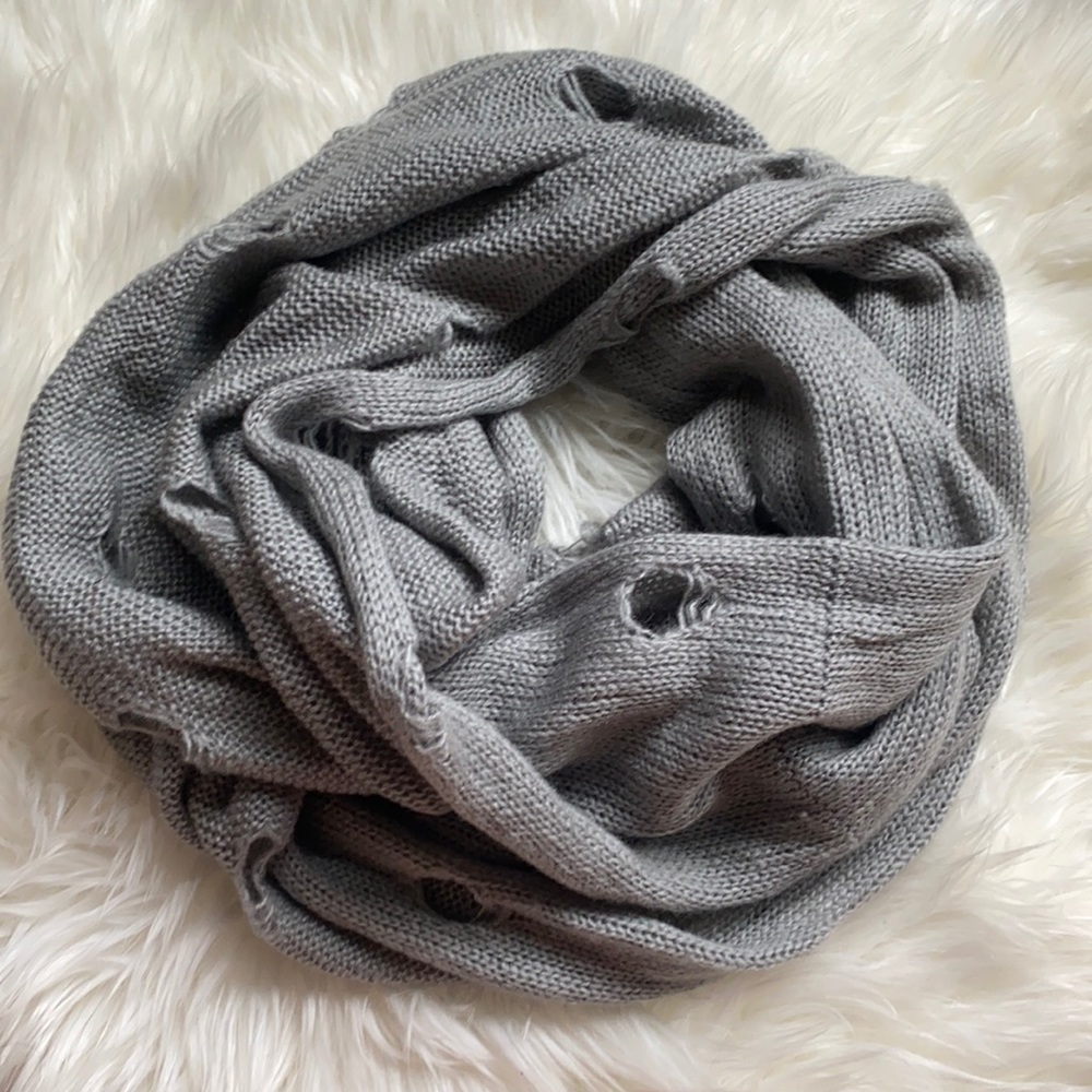 Betsey Johnson holed grey scarf